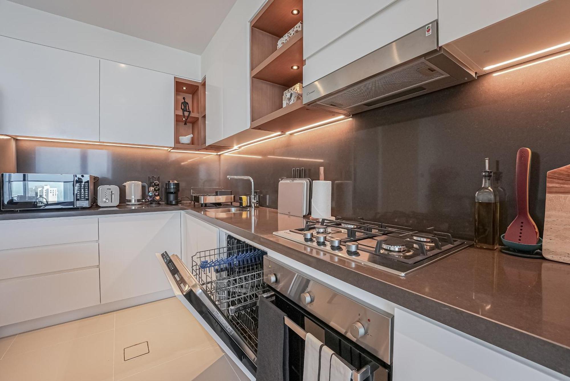 Modern 2Br High Floor Haven In Vida Dubai Marina Apartment Exterior foto